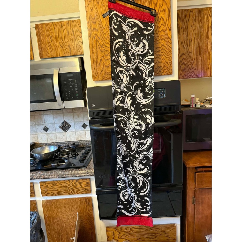Mary‎ Kay Black White Red Swirl Scarf Accessory